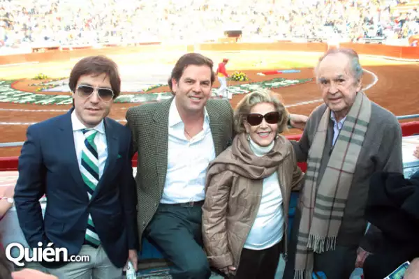 Antonio Barrera, Juan Pablo, Tere y Alberto Baillères