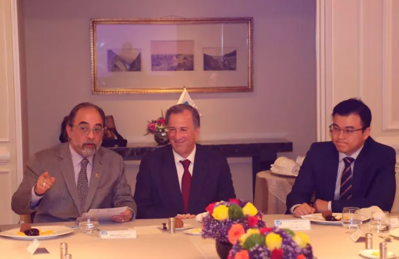 Meade con empresarios chinos