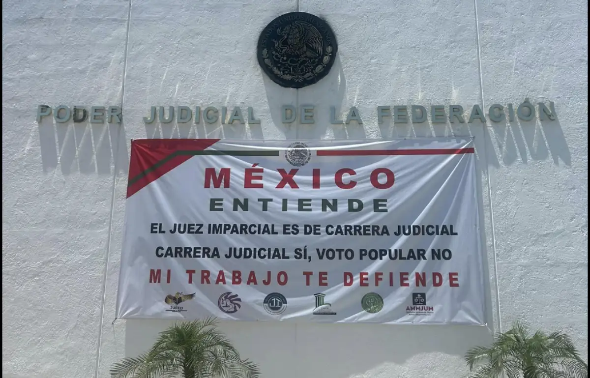Trabajadopres en defensa de la carrera judicial