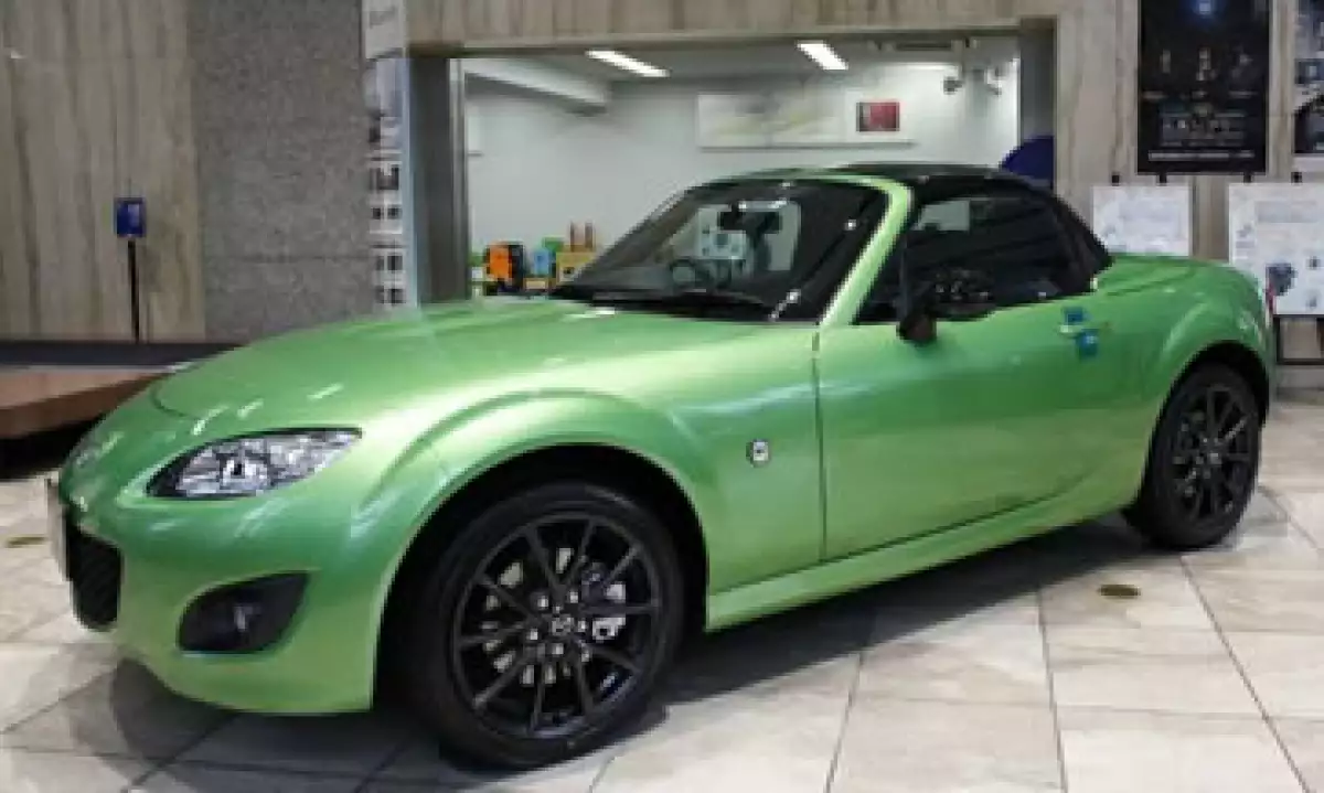 El MX-5 de Mazda fue reconocido como el deportivo convertible de dos asientos de mejor venta en la historia. (Foto: Reuters)