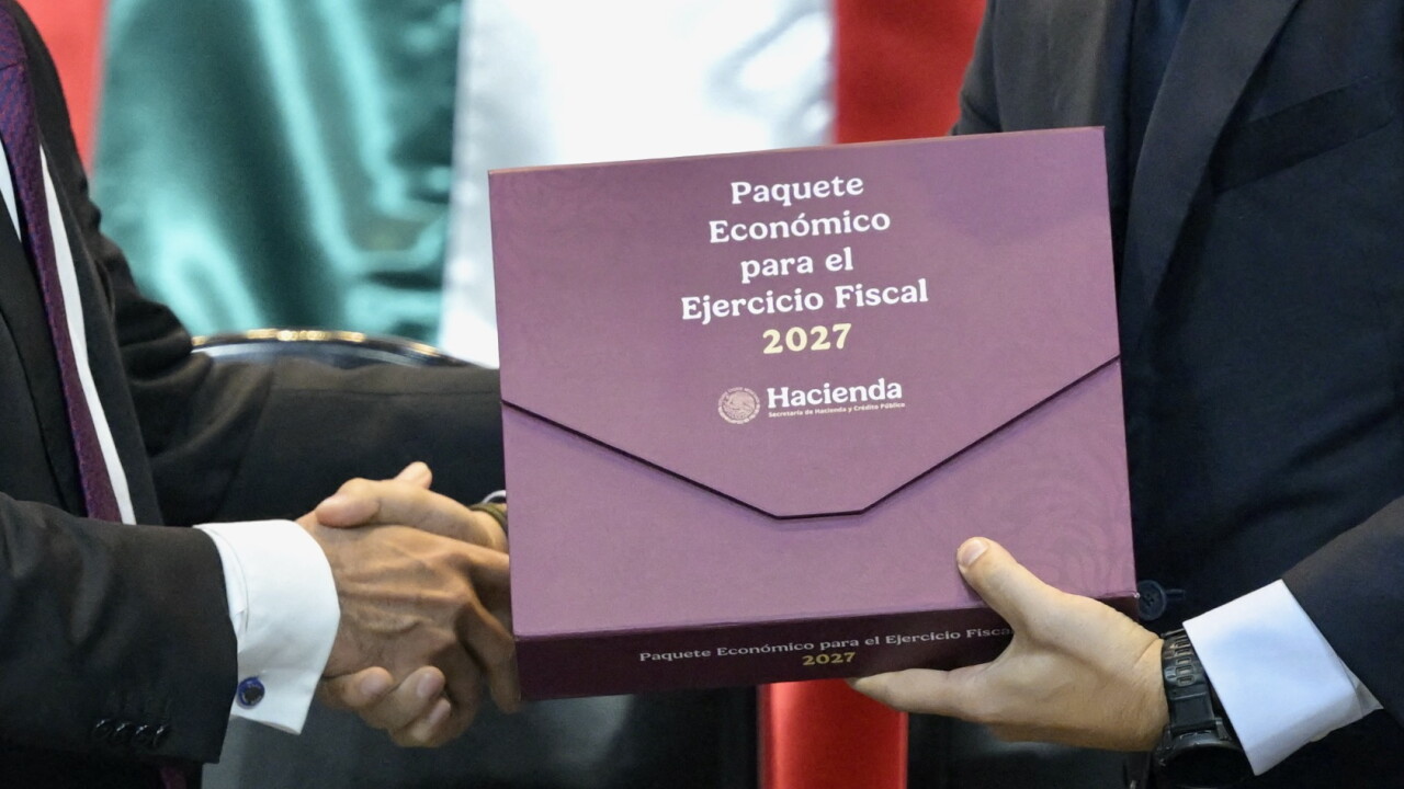 Menos crecimiento, más fiscalización a empresas y retos en deuda, las claves del Paquete Económico 2027