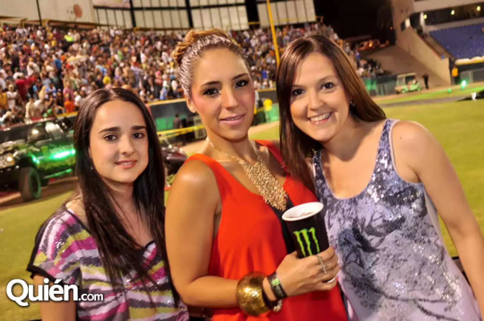 Sofía Ostos, Daniela Durán y Deborah de Ostos