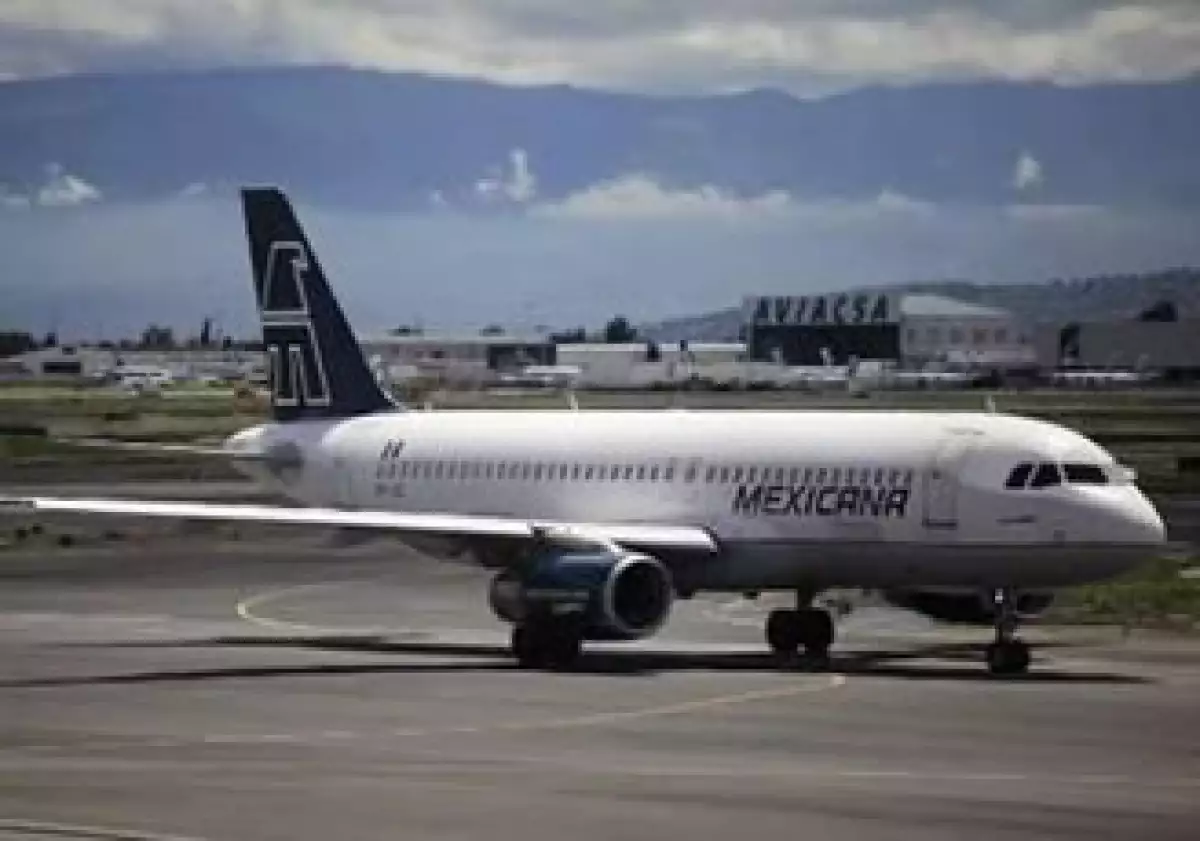 Mexicana debe más de 180 mdp a los 3 grupos aeroportuarios. (Foto: Reuters)