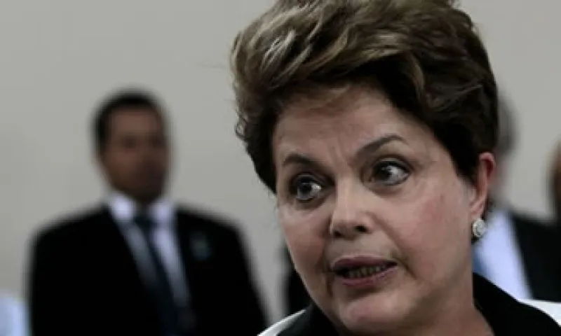El Gobierno brasileño dijo que la economía crecerá más de 2.5% en 2012. (Foto: Reuters)