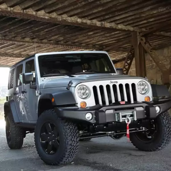 “Esta alianza con Activision nos permite combinar nuestra más poderosa Wrangler con una de las experiencias en videojuegos más populares del mundo”, dijo Mike Manley, presidente y CEO de la marca Jeep.