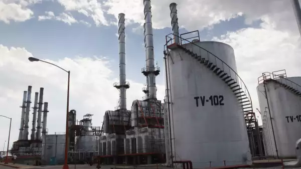 Las refinerías esperan verse beneficiadas en las vacaciones de verano.