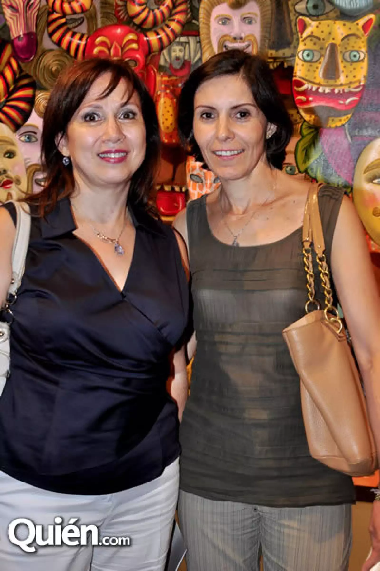 María Esther Villanueva y Cecilia Canales