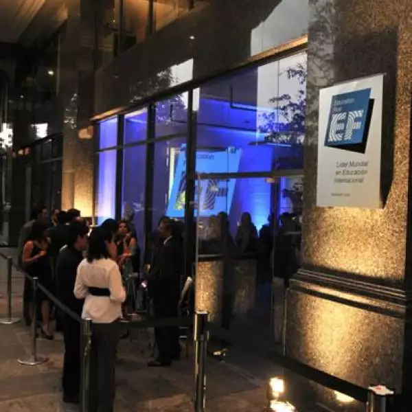 Nuevas oficinas de Education First