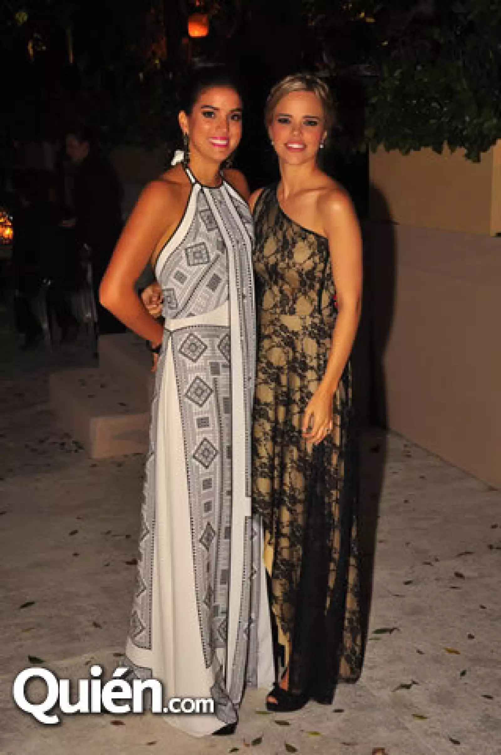 Pamela Miyar,Renata Larios