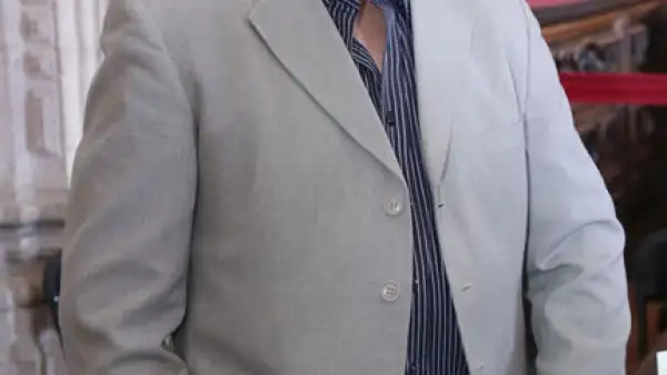 Víctor Uribe