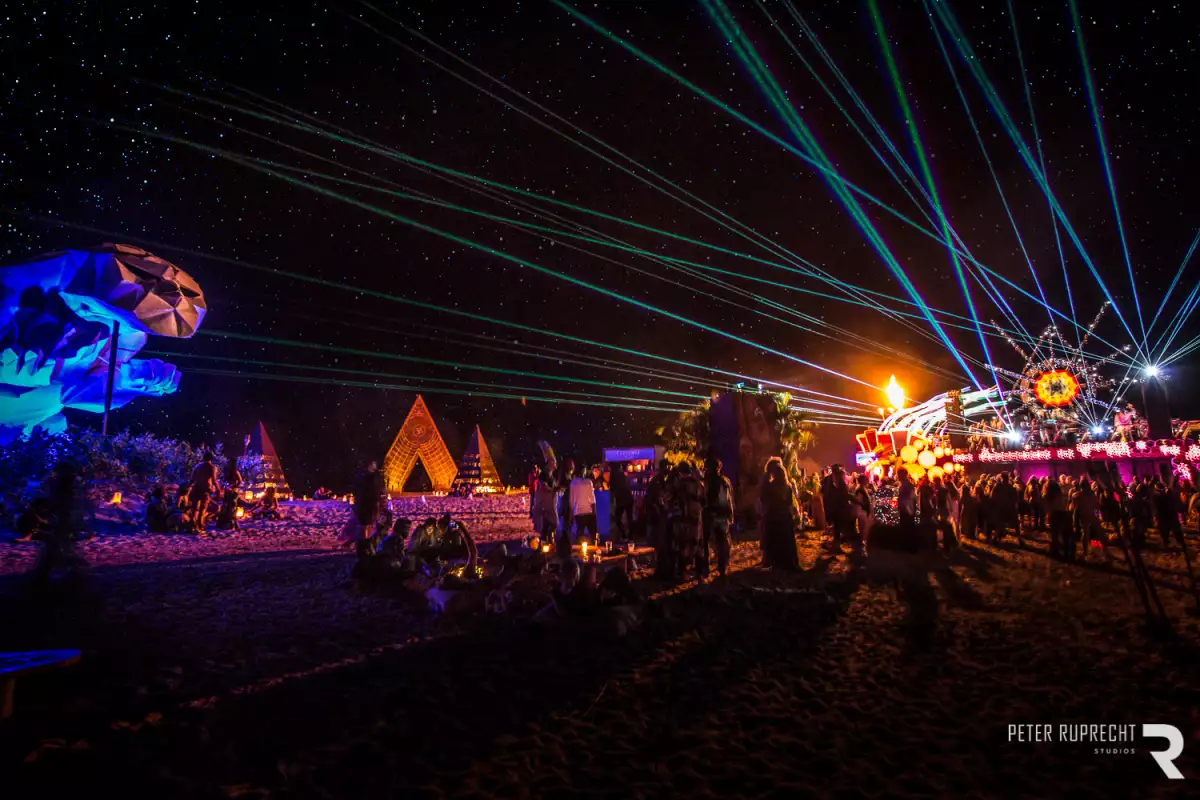 Se ofrece una experiencia multisensorial 