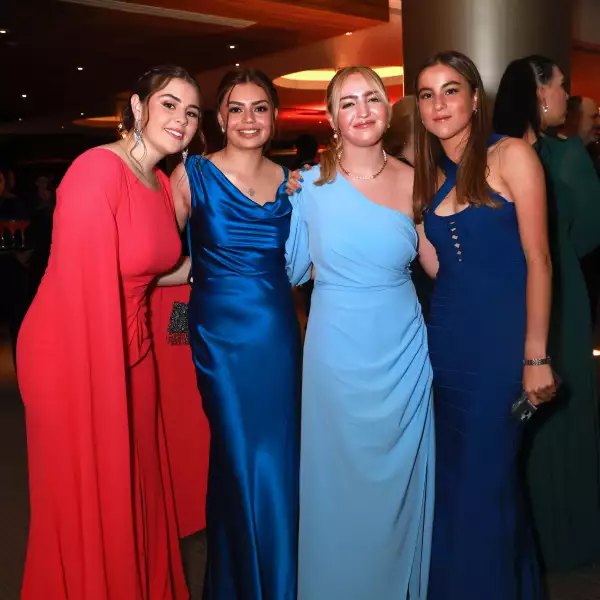 María Fernández , Renata García , Paloma Arozarena y Paulina 