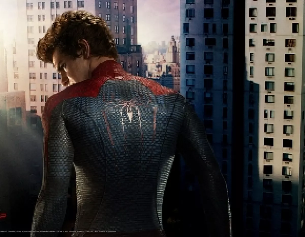 Andrew Garfield como Spider Man