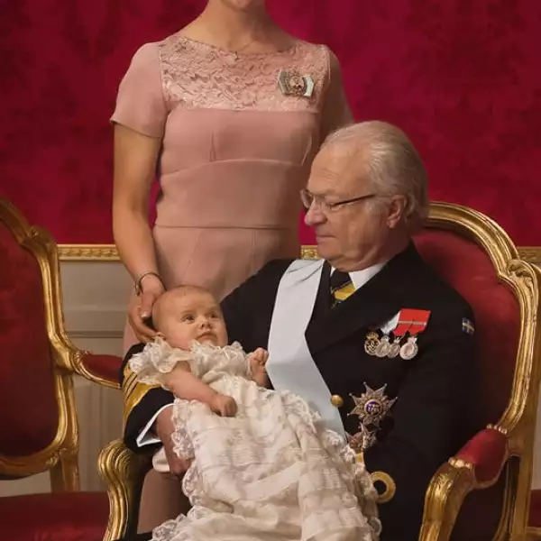 monarquía de suecia
