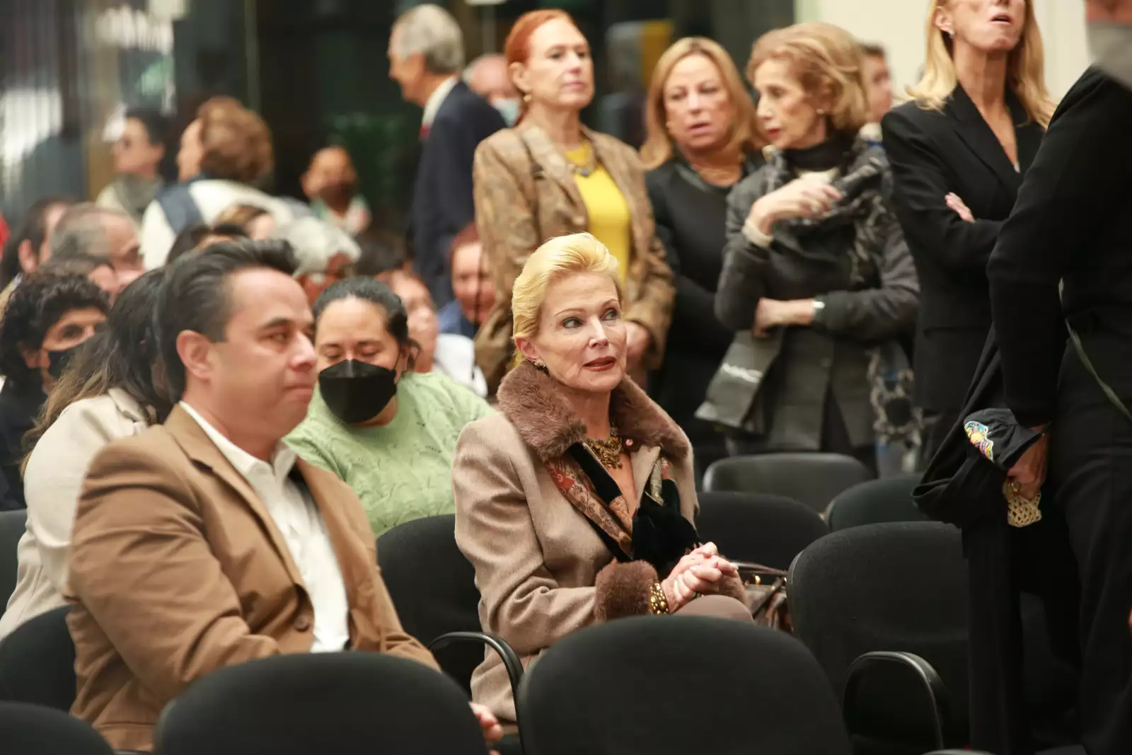 HOMENAJE A MARIE THÉRÈSE HERNAND DE ARANGO