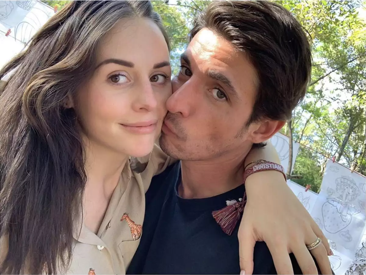 Así celebran Zuria Vega y Alberto Guerra 8 años juntos