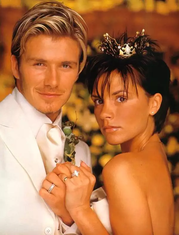 Victoria y David se casaron en un castillo de Dublín, Irlanda.