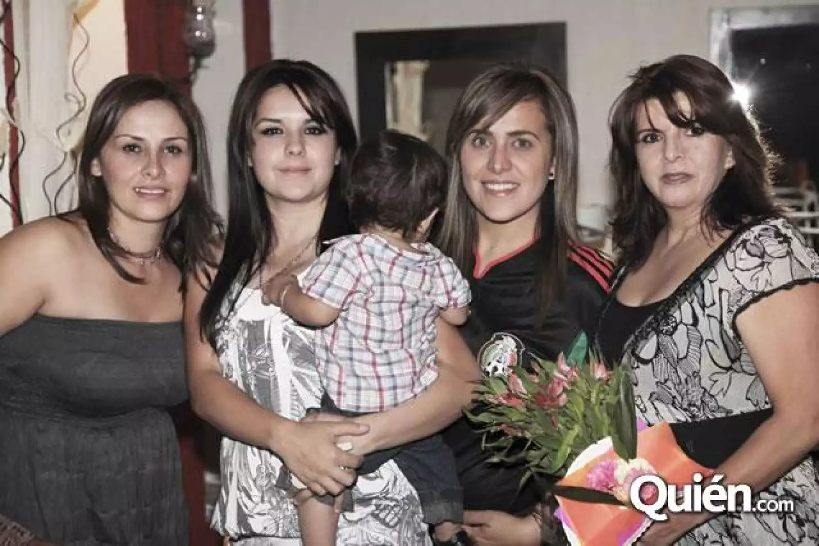 Exposición India Mística Poncho Plascencia y Mario Espina