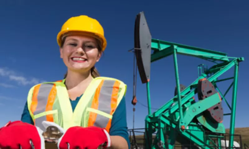 Pemex necesitará mejores sistemas de compensación para sus empleados de alto nivel para retenerlos. (Foto: Getty Images)