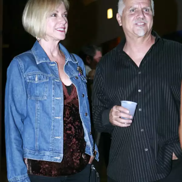 Gray Miller,William Martin