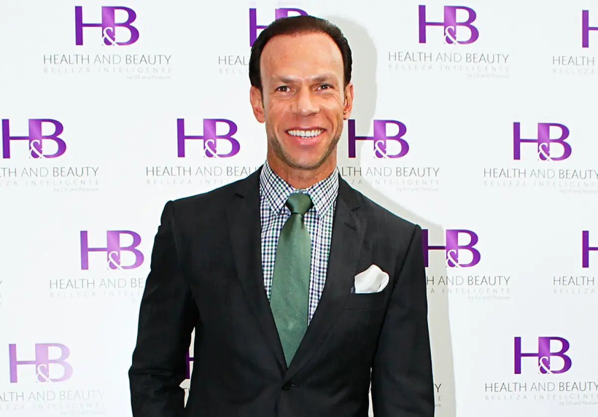 Luis Roberto Alves "Zague"
