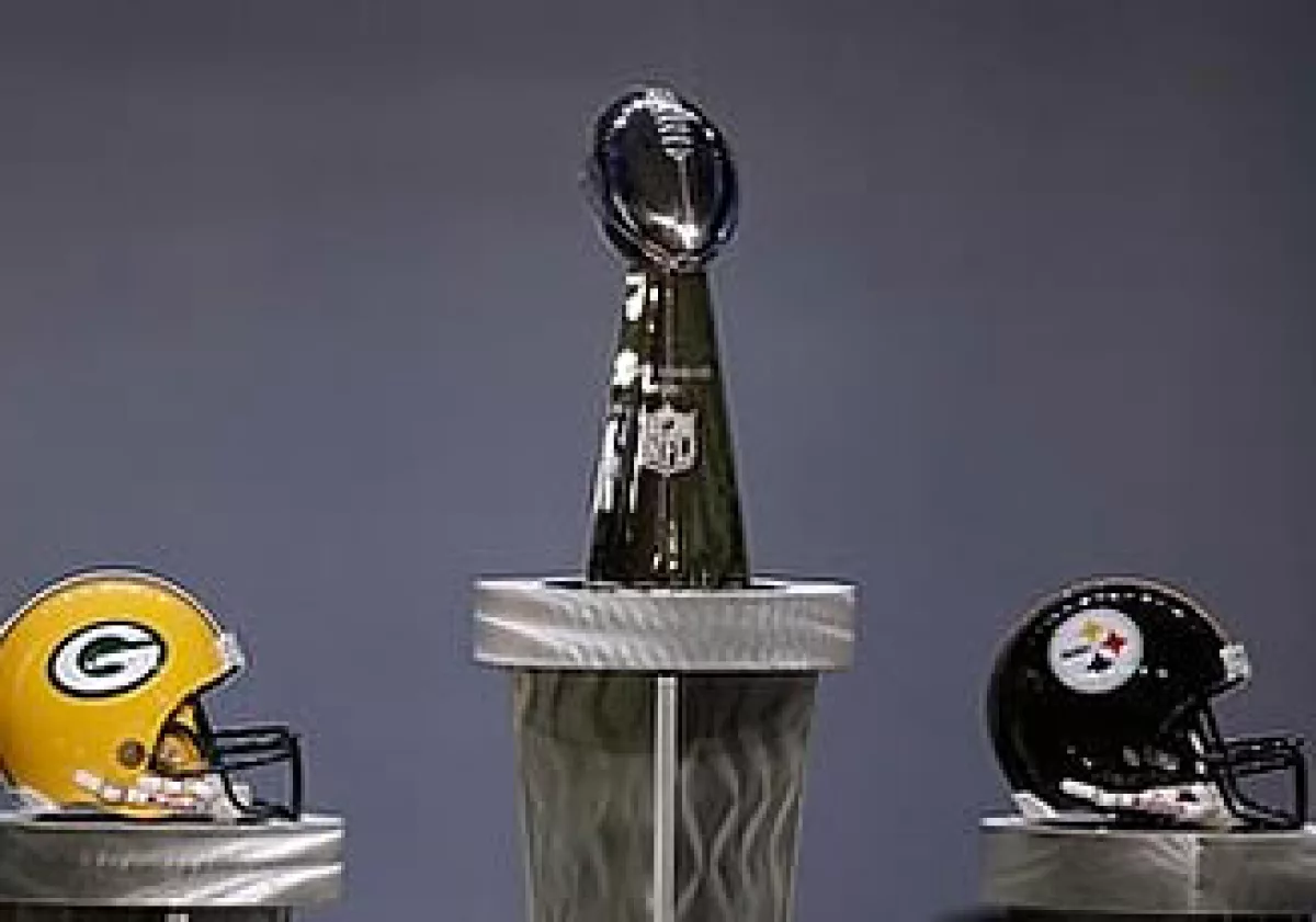 Esta es la primera vez que los dos equipos se enfrentan en un partido de Super Bowl. (Foto: AP)