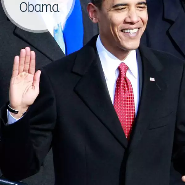El actual presidente Barack Obama, eligió usar ropa de Brooks Brothers en su inauguración, tanto en el día como en la noche.
