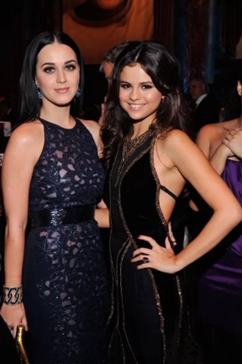 La joven confesó que habla mucho con la intérprete de "Roar" sobre lo complicado que es encontrar una persona que entienda su estilo de vida.