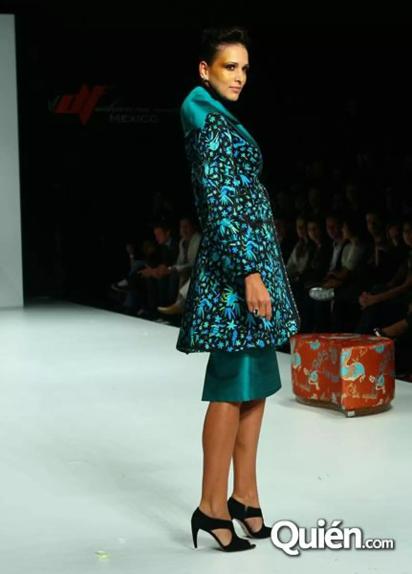 DFashion Pasarela Pineda Covalin.