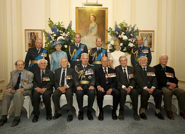 La foto oficial del Aniversario 75 de la Batalla de Inglaterra que tanto desesperó al príncipe Felipe, Duque de Edimburgo.