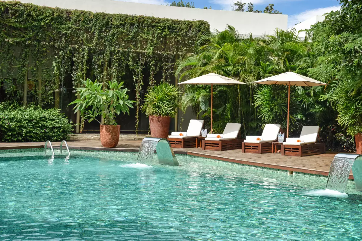 Sense Spa Hydrotherapy Pool_View 1.jpg