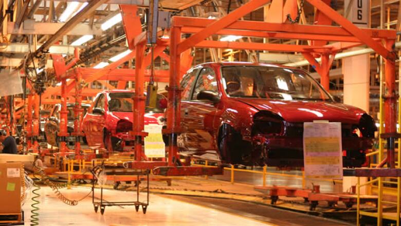 La planta de GM en Ramos Arizpe, Coahuila, inició la producción de este vehículo, que estuvo presente en México durante 19 años.