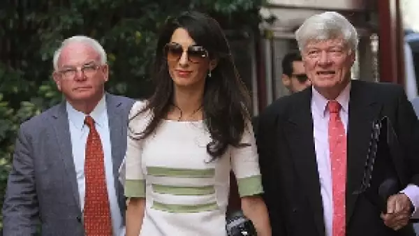 En el ranking, la esposa de George Clooney superó a Victoria Beckham e incluso a Malala Youzafzai, recién ganadora del Premio Nobel de la Paz.