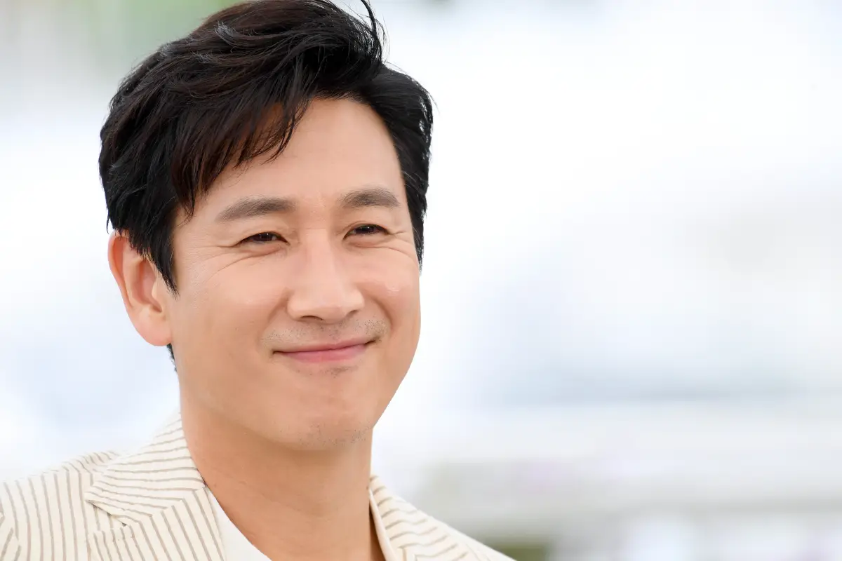 Lee Sun-kyun fue hallado muerto dentro de un vehículo en un parque en el distrito Seongbuk de Seúl.