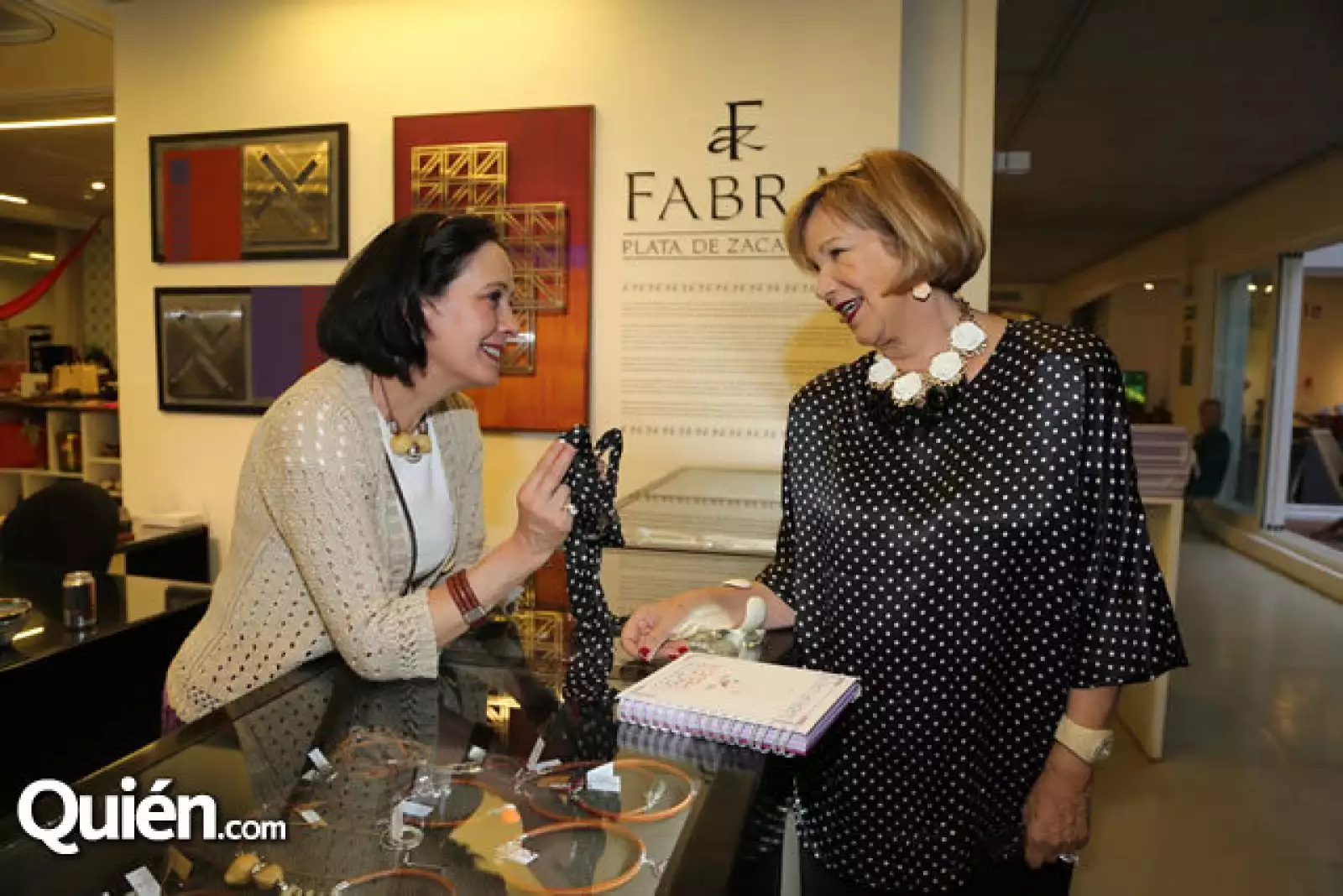 Margarita Escobedo,Guadalupe Loaeza