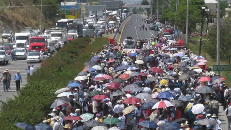 maestros guerrero autopista del sol