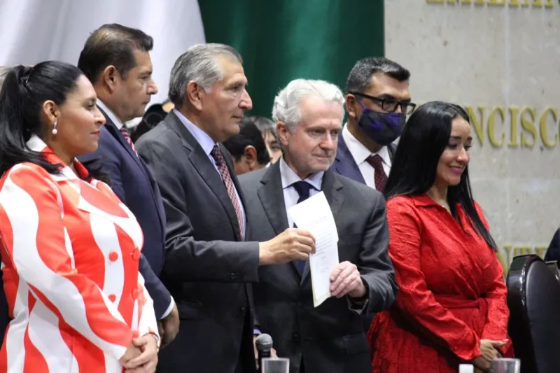 La Sesión de Congreso General tuvo momentos protocolarios y de reclamo.