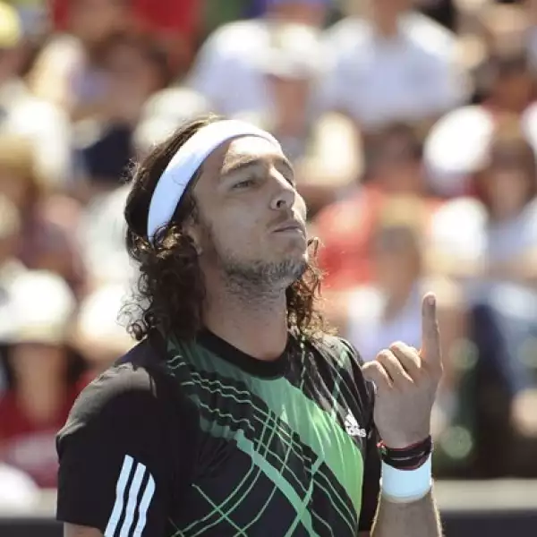 Juan Mónaco es de Tandil, Argentina, tierra de tenistas. Es el número 27 mundial, le apodan `Pico´, y creció idolatrando a André Agassi.