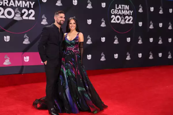 Becky y Sebastian Lletget 