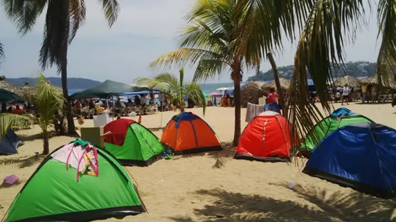 acampando_Acapulco_vacaciones