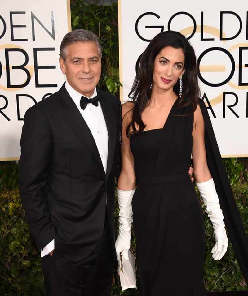 La pareja se unió a la causa de Je Suis Charlie Yo Soy Charlie, con un pin que no opacó su glamour.