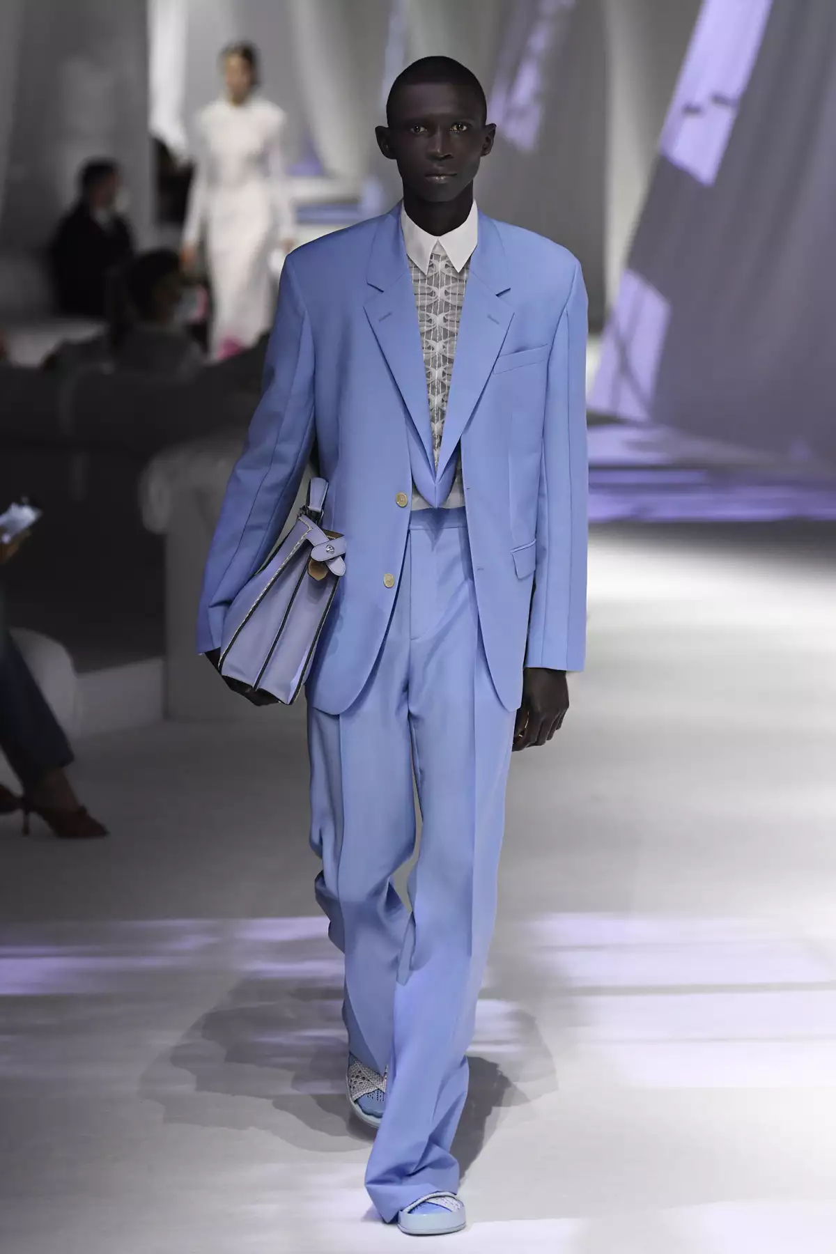 50_FENDI_SS_21.jpg