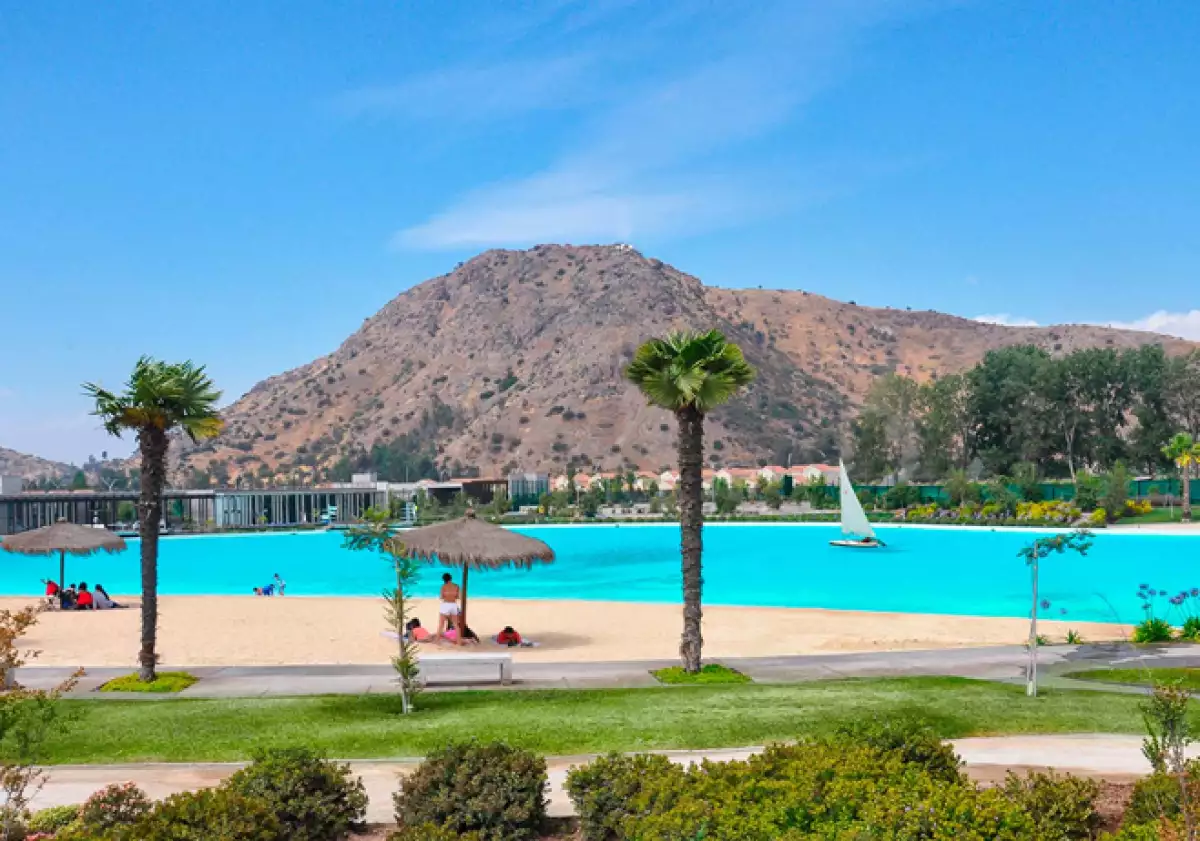 crystal lagoons