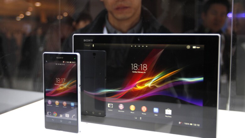 Sony aprovechó la cita para presentar sus productos Xperia Z, tanto teléfono inteligente como en tableta.