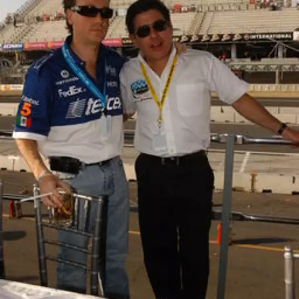 Guillermo Gonzalez, Rodrigo Gonzalez