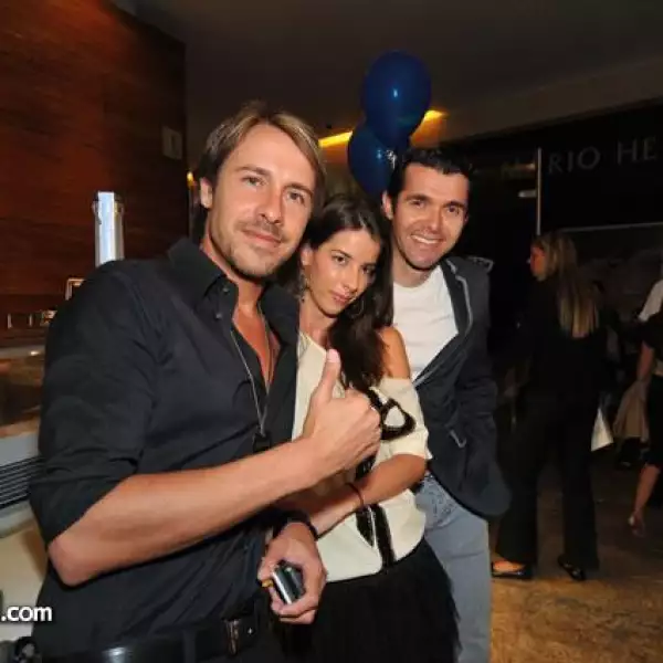 Carlos Gascón,Paola Reyner y Lorenjzo Ruiz