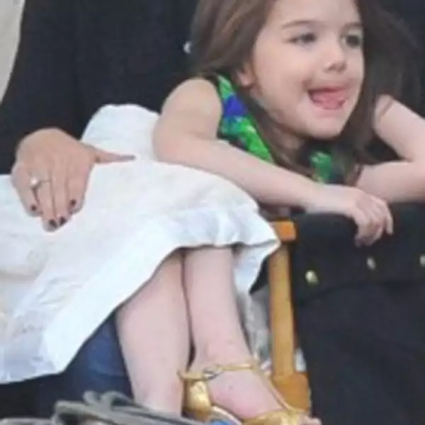 Pero ellas no llegaron solas, las acompañó Bella Cruise, la hija mayor de Tom Cruise y Nicole Kidman.