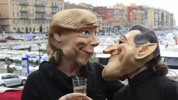Los manifestantes exigen que se otorguen más recursos para el desarrollo.
