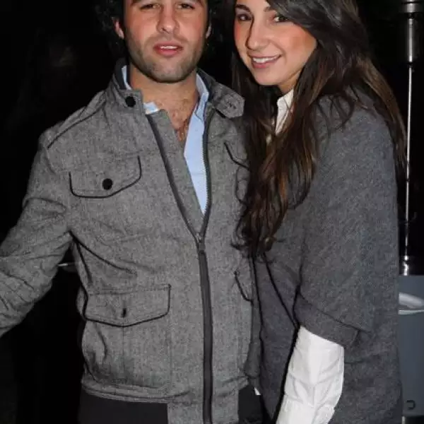 Juan Alejandro Hernández,Karina Gudiño