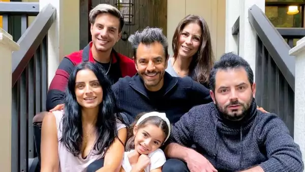 Familia-Derbez